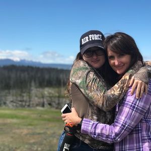 Meet your Posher, Faith